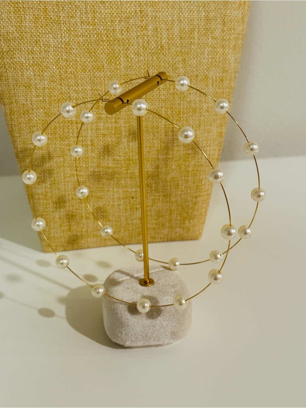 Fashion Jewelry Gold Hoop Earrings with White Pearls